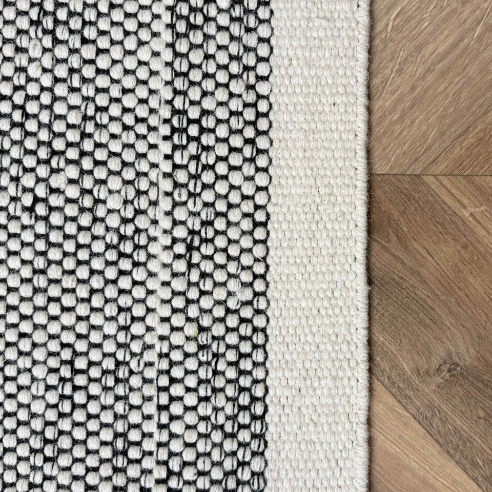  Interieur05 Wollen Vloerkleed Taff Zwart/wit - 160 X 230 Cm